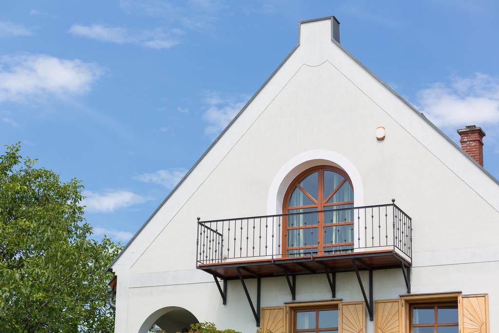 Figula Vendeghaz Hotel Balatonfured Luaran gambar